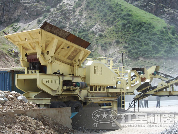 移动快播APP看片工作实拍