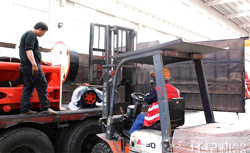 快播APP看片装车发货